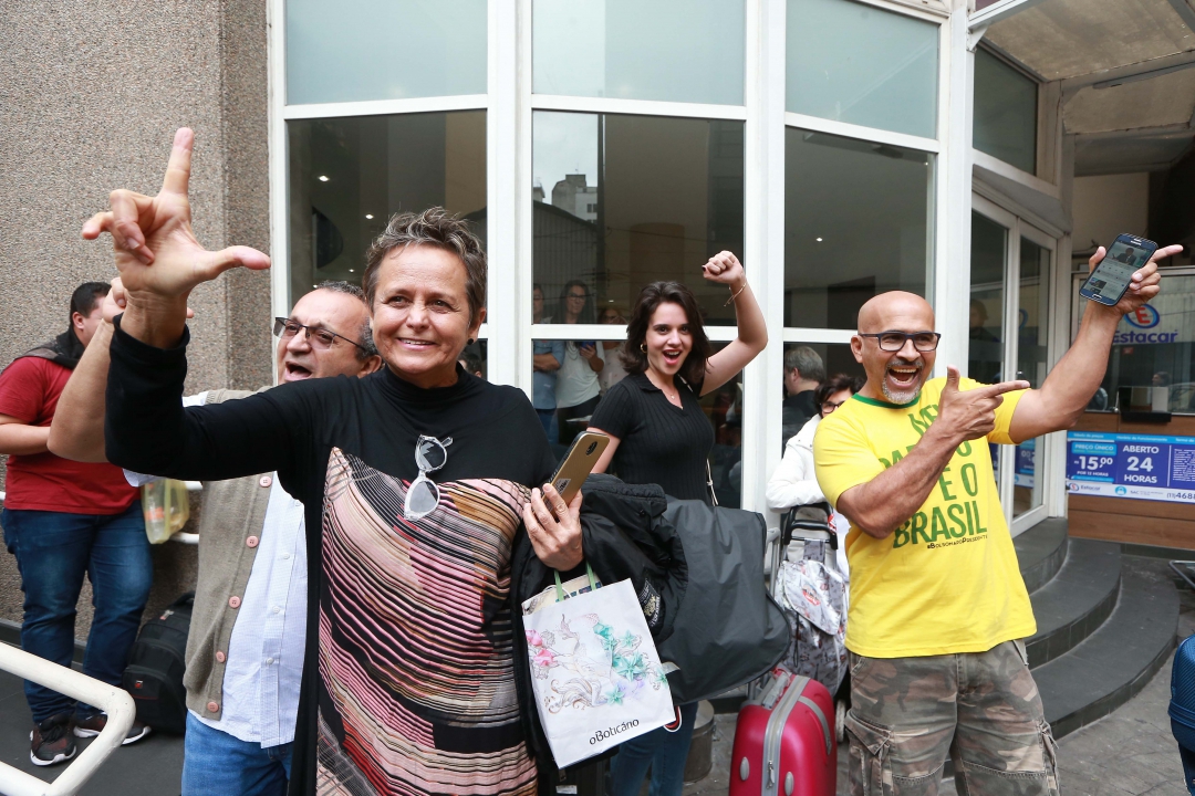 Apoiador de Bolsonaro provoca militantes do PT em evento de Fernando Haddad (Foto: Tiago Queiroz/AE)