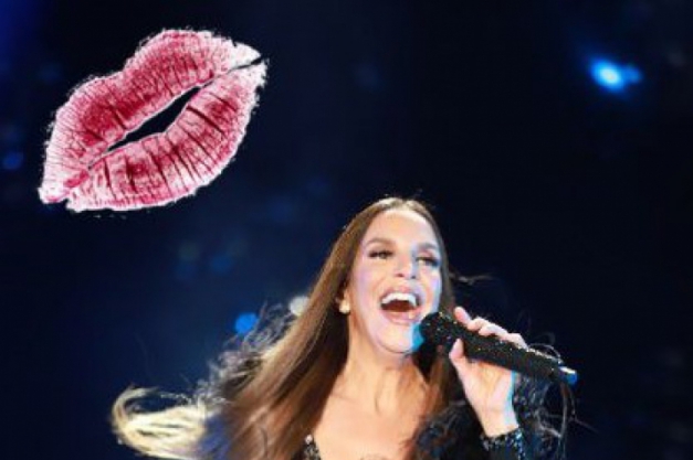 Macaque in the trees