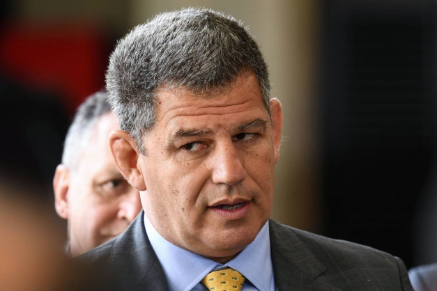 {'nm_midia_inter_thumb1':'https://midias.jb.com.br/_midias/jpg/https://midias.jb.com.br/_midias/jpg/2019/02/13/97x70/1_gustavo_bebiano_twitter-239930.jpg', 'id_midia_tipo':'2', 'id_tetag_galer':'', 'id_midia':'5c64612637d7e', 'cd_midia':239937, 'ds_midia_link': 'https://midias.jb.com.br/_midias/jpg/2019/02/13/627x418/1_gustavo_bebiano_twitter-239930.jpg', 'ds_midia': 'Carlos diz que ficou 24 horas ao lado do pai e chama Bebianno de mentiroso
', 'ds_midia_credi': 'Reprodu&ccedil;&atilde;o/twitter', 'ds_midia_titlo': 'Carlos diz que ficou 24 horas ao lado do pai e chama Bebianno de mentiroso
', 'cd_tetag': '1', 'cd_midia_w': '627', 'cd_midia_h': '418', 'align': 'Left'}