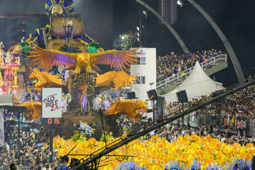 Carnaval politizado : r/brasil