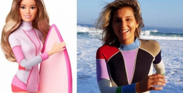 {'nm_midia_inter_thumb1':'https://midias.jb.com.br/_midias/jpg/2019/03/07/97x70/1_maya_barbie-305161.jpg', 'id_midia_tipo':'2', 'id_tetag_galer':'', 'id_midia':'5c8163eede9bc', 'cd_midia':305167, 'ds_midia_link': 'https://midias.jb.com.br/_midias/jpg/2019/03/07/627x321/1_maya_barbie-305161.jpg', 'ds_midia': 'A surfista brasileira Maya Gabeira foi uma das modelos para uma edição da boneca sexagenária
', 'ds_midia_credi': 'Divulgação Instagram Maya', 'ds_midia_titlo': 'A surfista brasileira Maya Gabeira foi uma das modelos para uma edição da boneca sexagenária
', 'cd_tetag': '1', 'cd_midia_w': '627', 'cd_midia_h': '320', 'align': 'Left'}