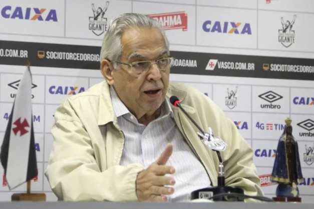 Macaque in the trees