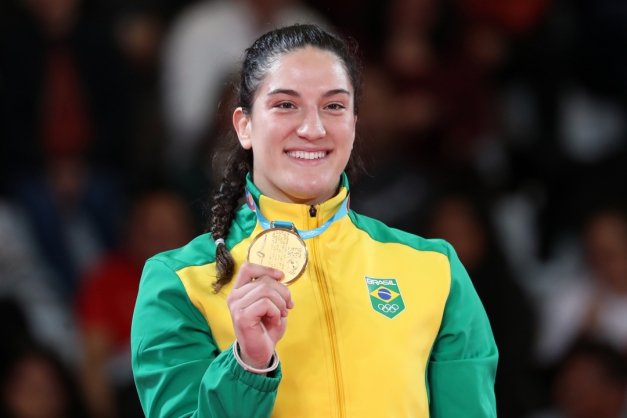 Macaque in the trees