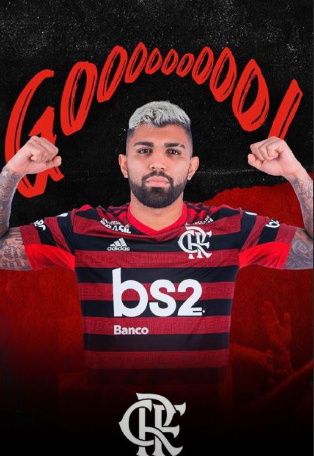 Macaque in the trees