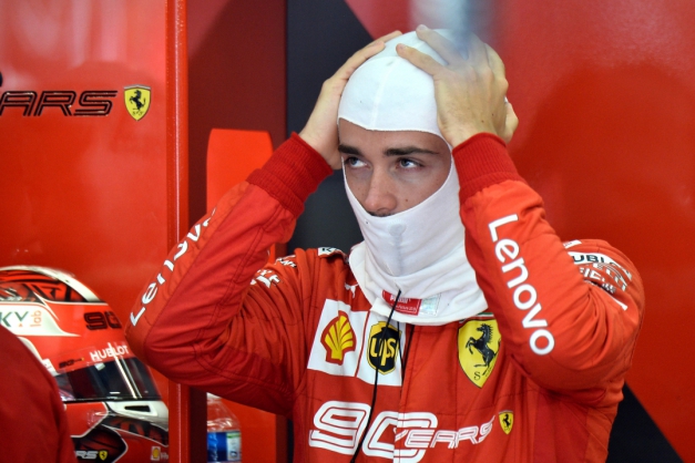 Charles Leclerc durante Grande Prêmio da Bélgica Macaque in the trees