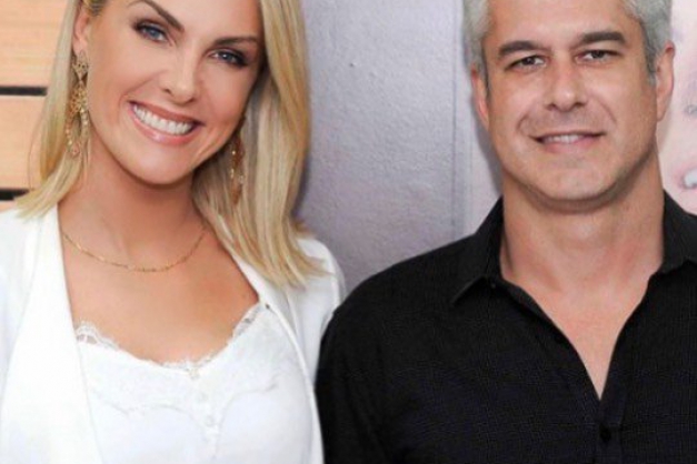 Macaque in the trees