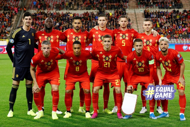 Macaque in the trees