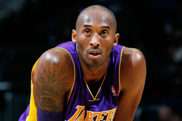 Astro do basquete Kobe Bryant morre em acidente de helicóptero nos EUA -  BBC News Brasil