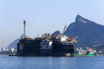 Plataforma de petr&oacute;leo na Ba&iacute;a de Guanabara