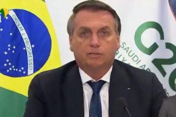 Enxergo todos com as mesmas cores: verde e amarelo', diz Bolsonaro em  cúpula do G20