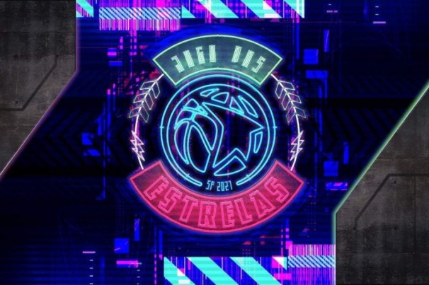 Macaque in the trees