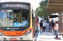 Os servi&ccedil;os de transporte, armazenagem e correio cresceram 2,7%