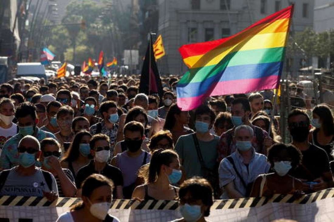 Espanha Prende Dois Menores Suspeitos De Assassinar Jovem Gay Brasileiro