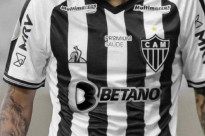 Camisa do Clube Atl&eacute;tico Mineiro com patroc&iacute;nio da casa de apostas Betano
