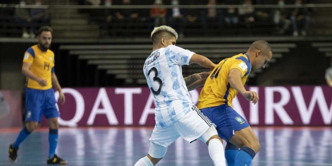 Futsal: Brasil nos oitavos com três triunfos em três jogos