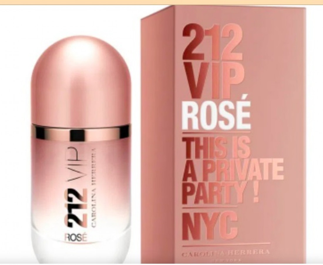 Macaque in the trees