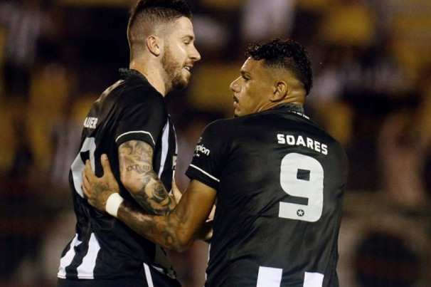 Botafogo Vira Sobre O Audax Na Ida Da Final Da Taça Rio Com Gol No Fim