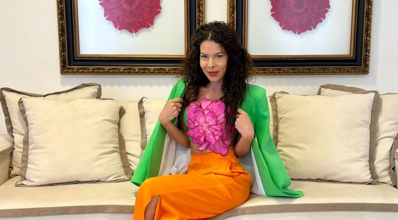 Macaque in the trees