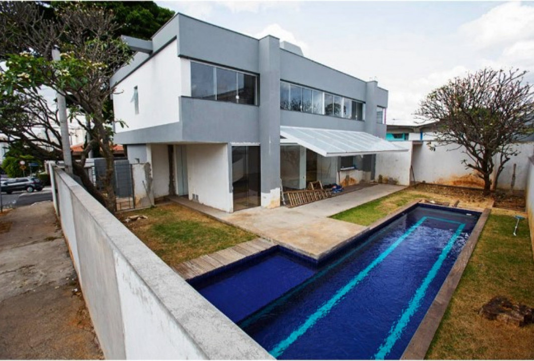 Casa onde ministro Fernando Haddad e filha dormiam é alvo de criminosos