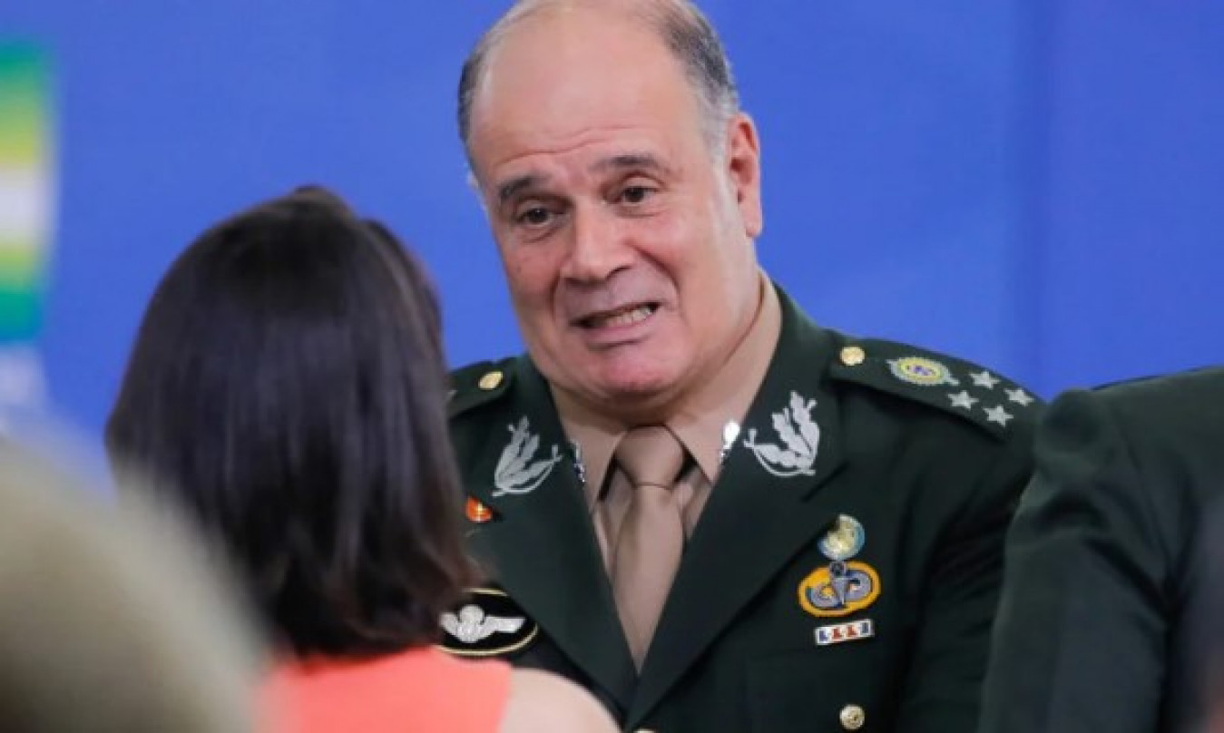 Ex-comandante do Exército barrou desmonte de acampamento golpista em  Brasília