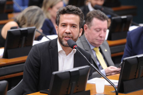 Andr&eacute; Janones