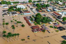 O Rio Acre chegou a atingir, na &uacute;ltima semana de fevereiro, em Brasileia, a marca de 15,56m, ultrapassando a cheia hist&oacute;rica de 2015, quando o Rio alcan&ccedil;ou 15,55m.