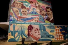 Aniversário de Brasília: intervenções urbanas no DF. Viadutos e passarelas de Brasília com grafites e pichações