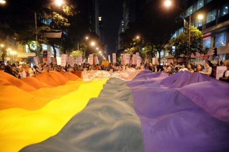 Bandeira na Parada Gay