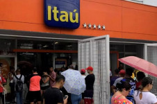 Ag&ecirc;ncia do banco Ita&uacute;