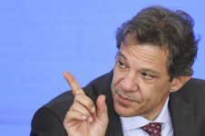 Resultado &eacute; reflexo das pol&iacute;ticas econ&ocirc;micas ditadas pelo ministro da Fazenda, Fernando Haddad