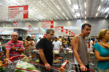 A maior varia&ccedil;&atilde;o e impacto foram registrados no grupo Alimenta&ccedil;&atilde;o e bebidas