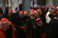 Tradicionalmente, a vota&ccedil;&atilde;o para definir o novo l&iacute;der da Igreja Cat&oacute;lica &eacute; realizada entre 15 e 20 dias ap&oacute;s a morte do papa