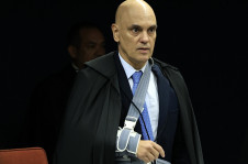 O relator, ministro Alexandre de Moraes, torceu o braço treinando jiu jitsu