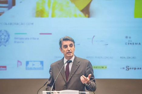 Embaixador Alessandro Cortese durante abertura da Festa de Cinema Italiano