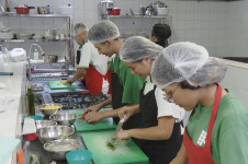 Alunos do curso t&eacute;cnico de gastronomia do instituto federal de Bras&iacute;lia
