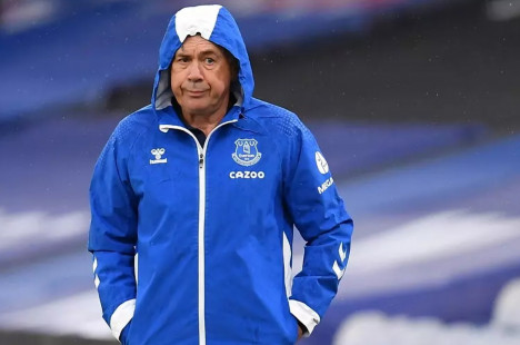 Ancelotti deixará o Real no final temporada após se tornar o treinador de maior sucesso do clube