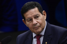 Hamilton Mour&atilde;o 