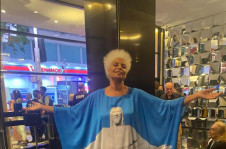 Veluma antecipou o desfile da Alessa, em prévia no Roxy Dinner Show 