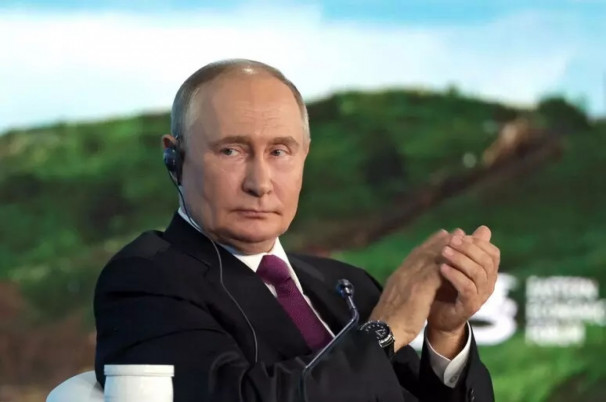Lula e Putin discutem Ucrânia, comércio e cooperação entre Brasil e Rússia