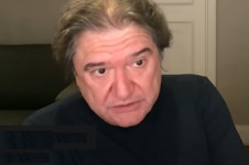 O professor Pedro Serrano