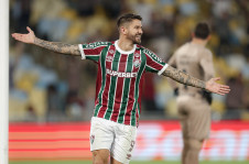 Everaldo marcou mais um