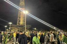 Apoiadores fazem buzinaço em Brasília contra prisão domiciliar de Bolsonaro