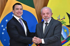 Lula e Daniel Noboa em Brasília