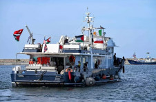  Barco da Flotilha Global Sumud na costa da Tunísia