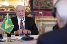 Lula e Mattarella durante encontro em 2023