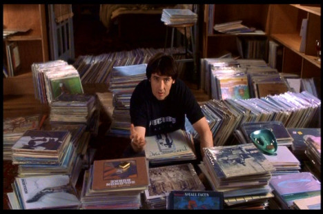 O ator John Cusack no filme Alta Fidelidade
