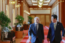 Lula com o presidente da Coreia do Sul, Lee Jae-myung, ap&oacute;s assinaturas de acordos 