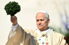  Papa Le&atilde;o XIV durante missa de P&aacute;scoa 