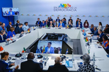 Lula falou na 4.&ordf; Reuni&atilde;o de Alto N&iacute;vel do F&oacute;rum em Defesa da Democracia, na Espanha