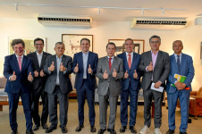 Reuni&atilde;o do presidente da C&acirc;mara dos Deputados, Hugo Motta, com ministros do governo e lideran&ccedil;as da casa 